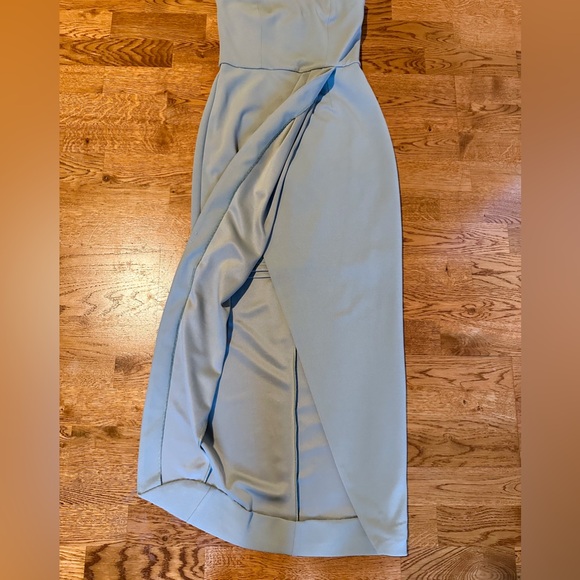 🎉HP🎉WAYF The Angelique Strapless Tulip Gown Sage Green Size XXS - Picture 4 of 16